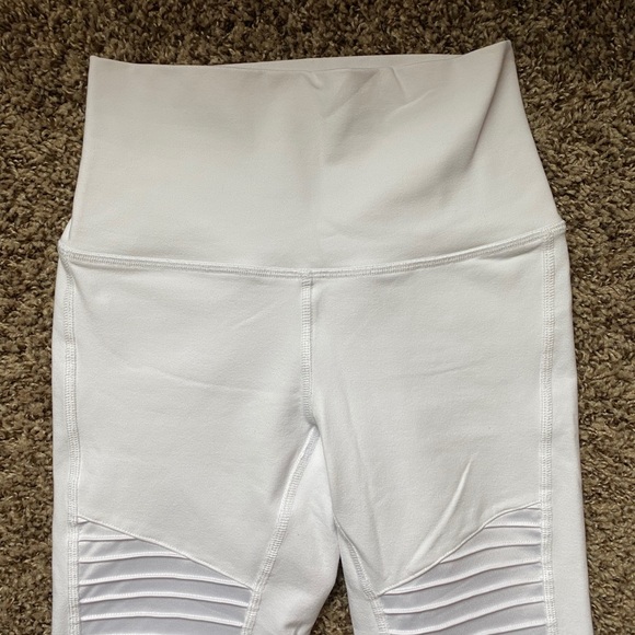 Alo Yoga High-Waist Moto Leggings - Picture 9 of 10